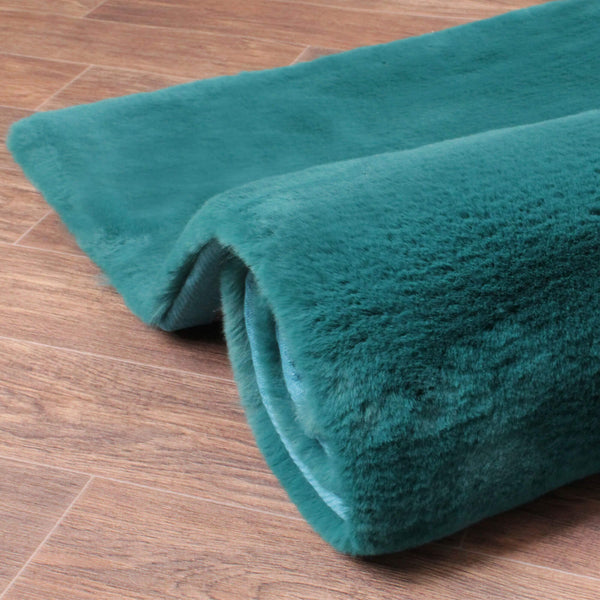 Luxe Faux Fur Rug - Multiple Sizes & Colours Available