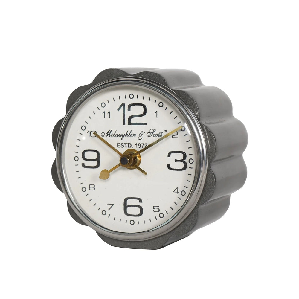Curve Detail Mantel Clock