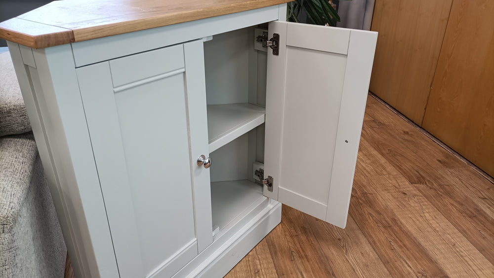 Clearance Chester Ivory Corner Cupboard