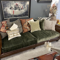 Constable Grand Sofa
