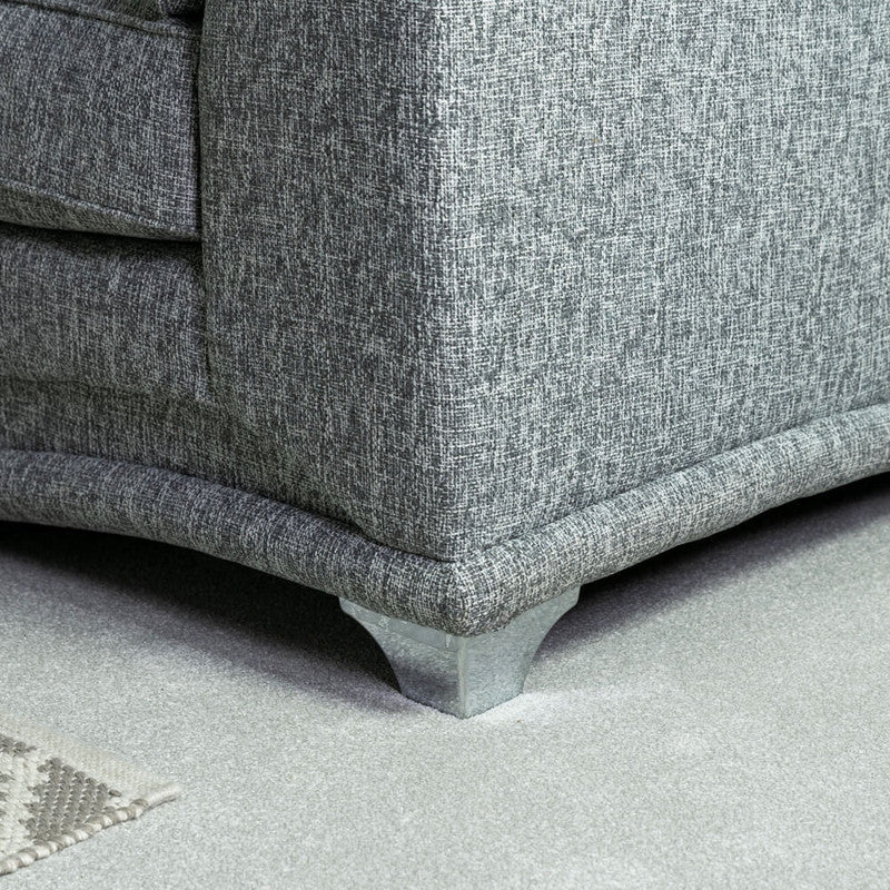 Navana Chair