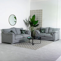 Navana Chair