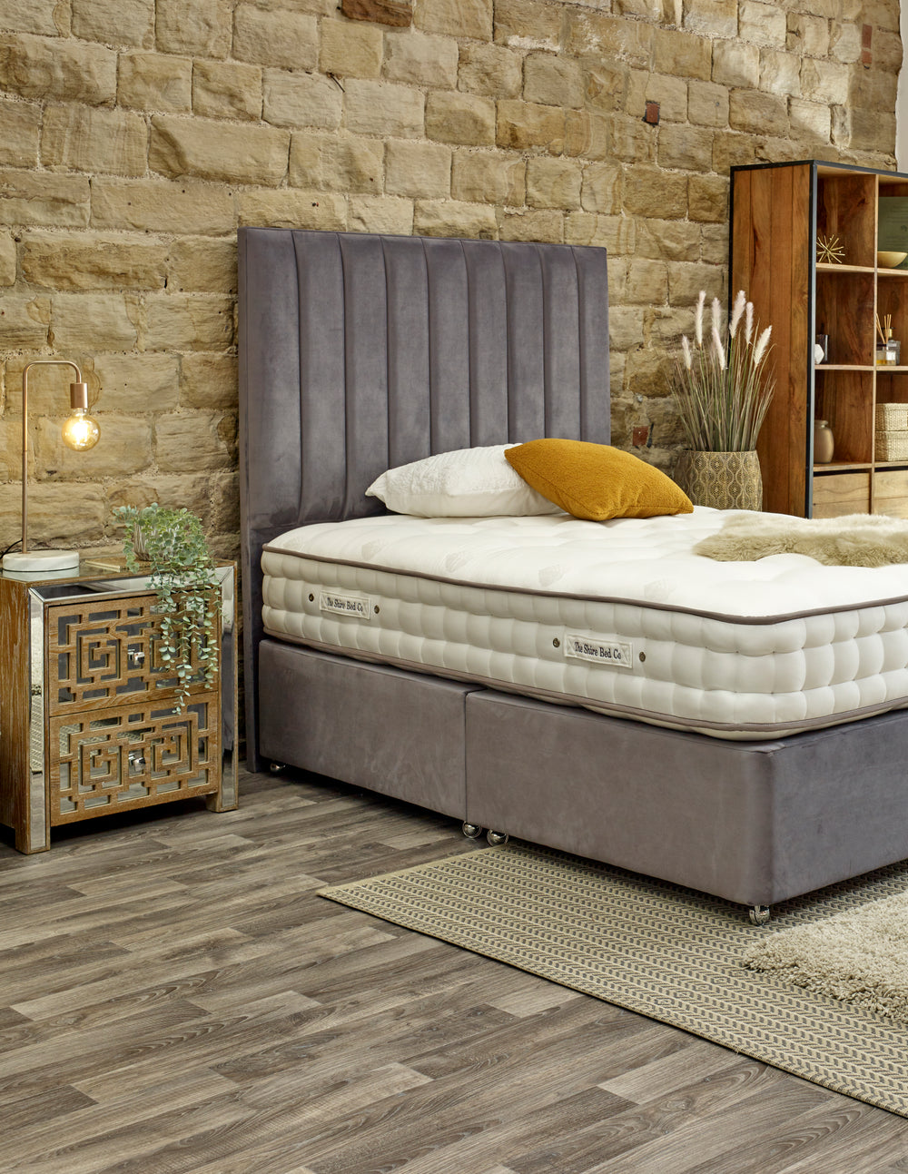 Natural Pocket 1000 Gentle Ravello 4ft6 Divan Set