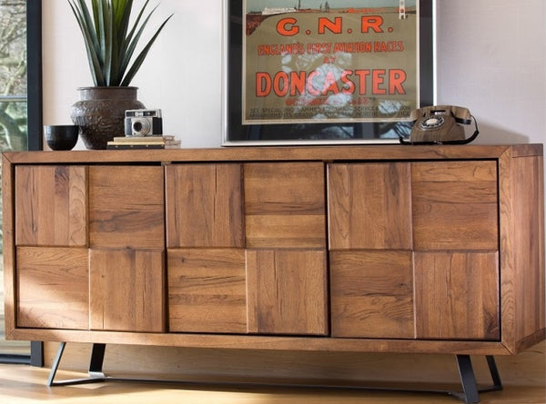 Saka Oak Wide Sideboard