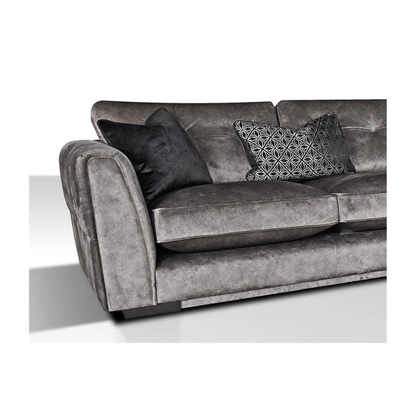 Garda Arm Chair