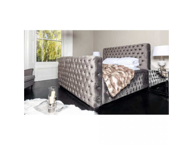 Caracus Upholstered 4ft6 Double Bed Frame