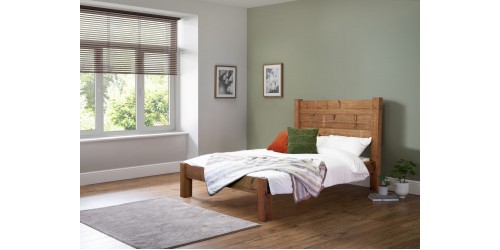 Newton 4ft6 Double Wooden Bed Frame - Low Foot End